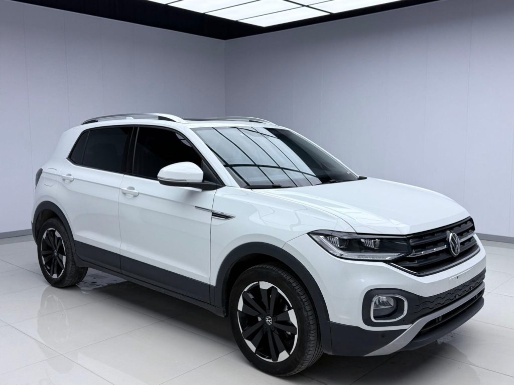 Volkswagen TACQUA 2021года 1,5 л Автоматическая коробка передач Connect Edition - Huishida Trading