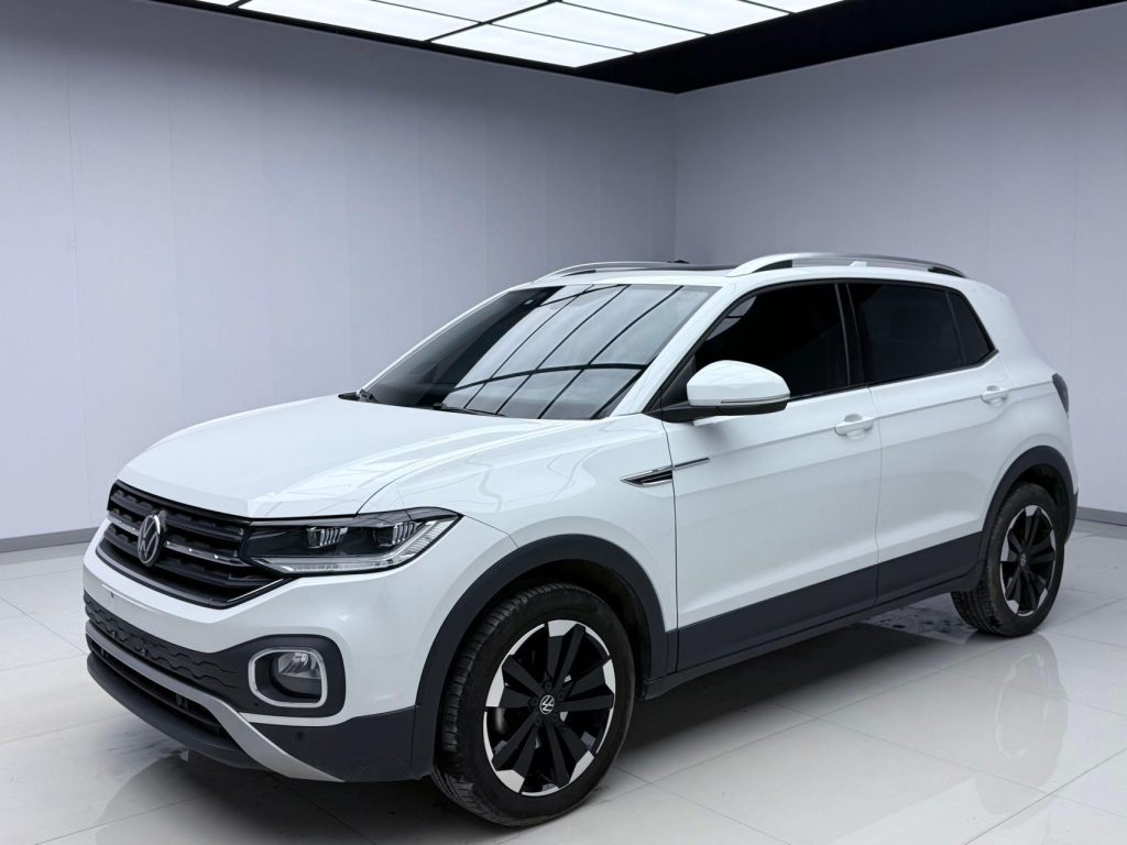 Volkswagen TACQUA 2021года 1,5 л Автоматическая коробка передач Connect Edition - Huishida Trading