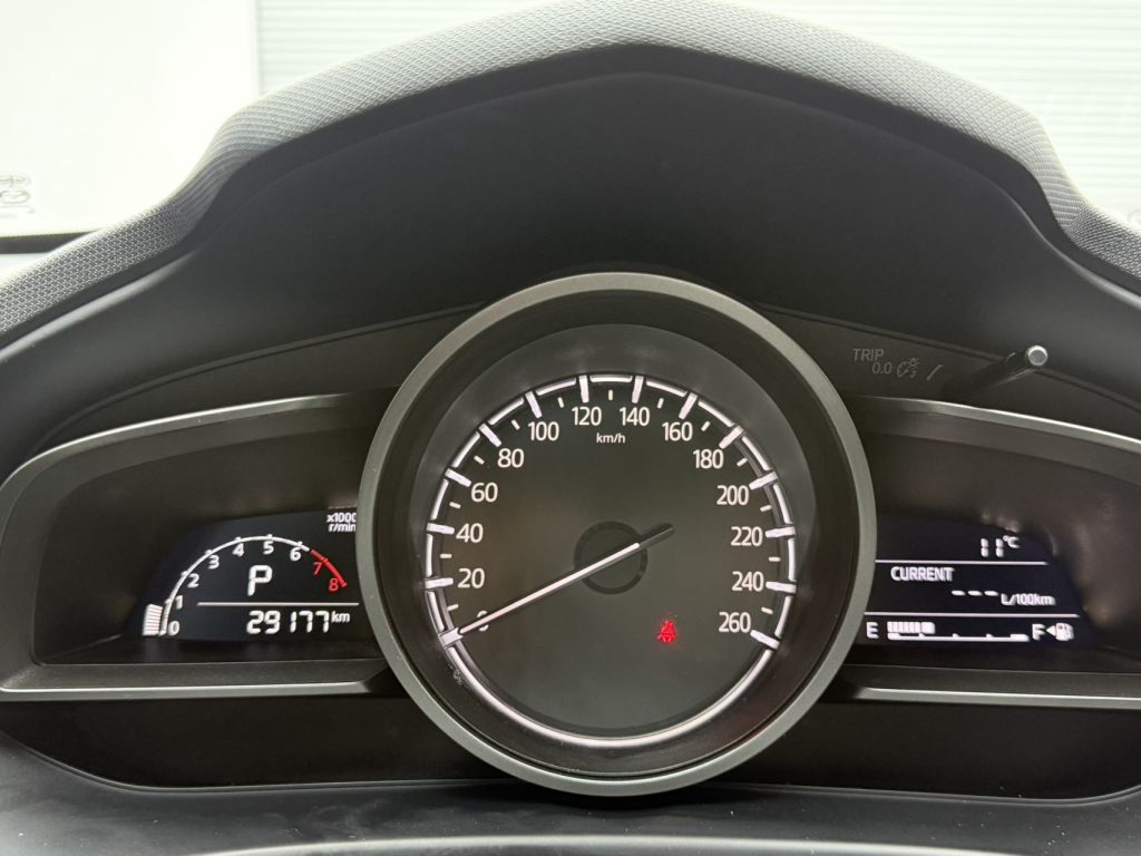 Mazda CX-4 2021 Модель 2.0L Автоматическая коробка передач 2WD Skyactiv Dynamic Edition - Huishida Trading