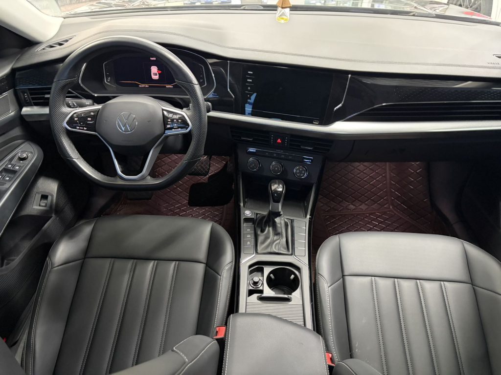 Passat 2024 280TSI Business Edition - Huishida Trading