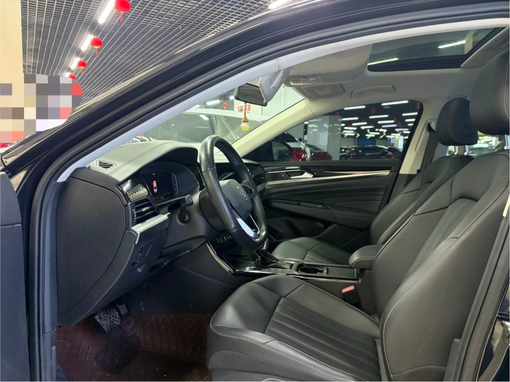 Passat 2024 280TSI Business Edition - Huishida Trading