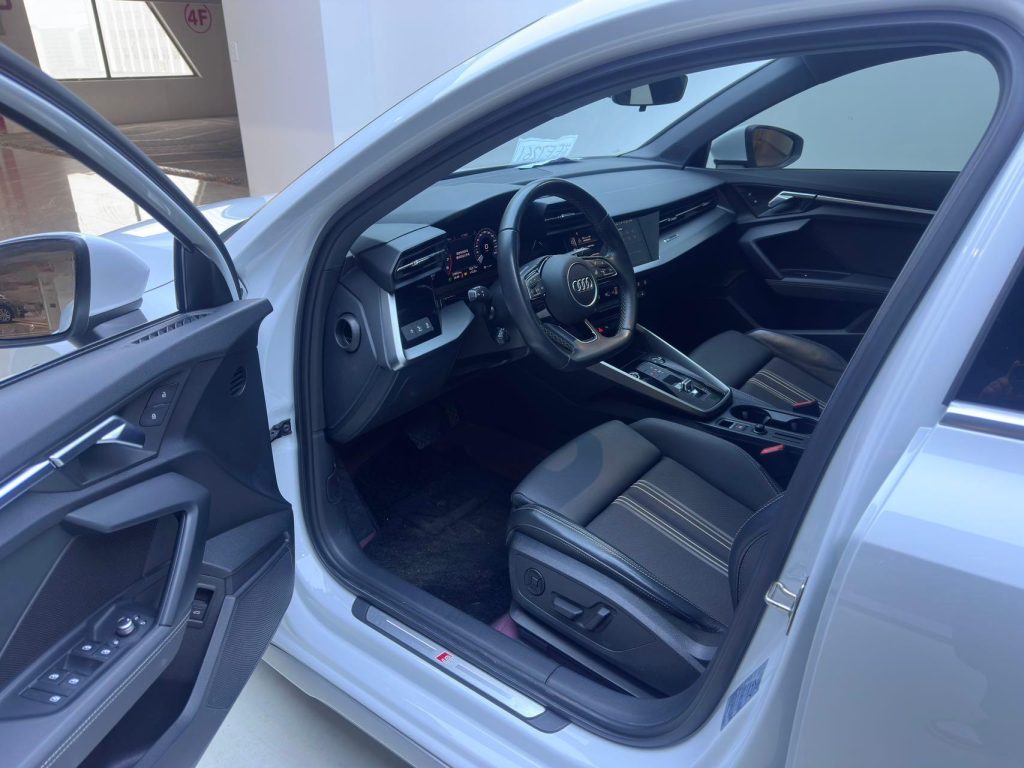 2022 Audi A3 Sportback 35 TFSI Sportline - Huishida Trading