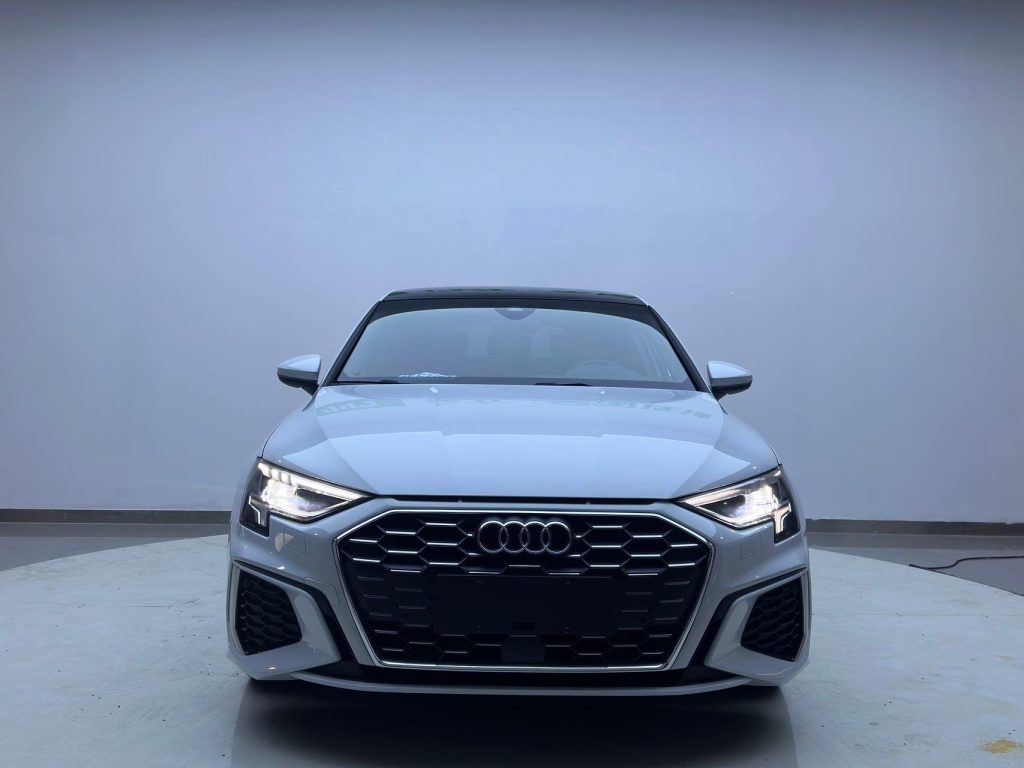2022 Audi A3 Sportback 35 TFSI Sportline - Huishida Trading