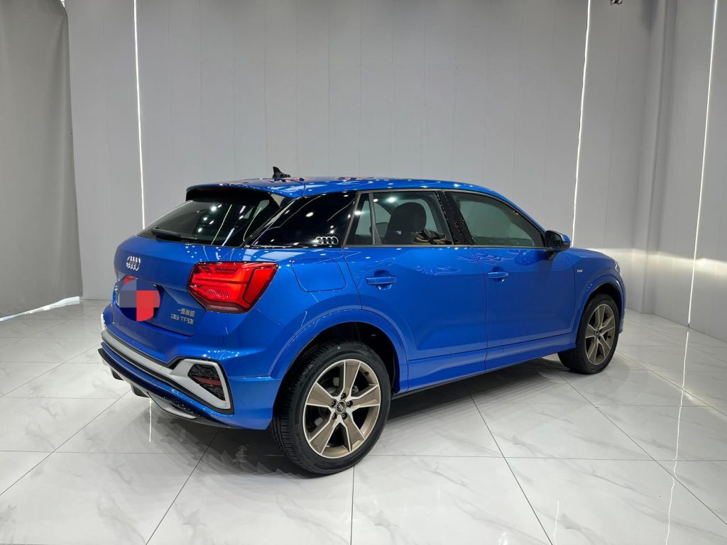 Audi Q2L 2022 года 35 TFSI Sportline Национальный стандарт выбросов VI - Huishida Trading