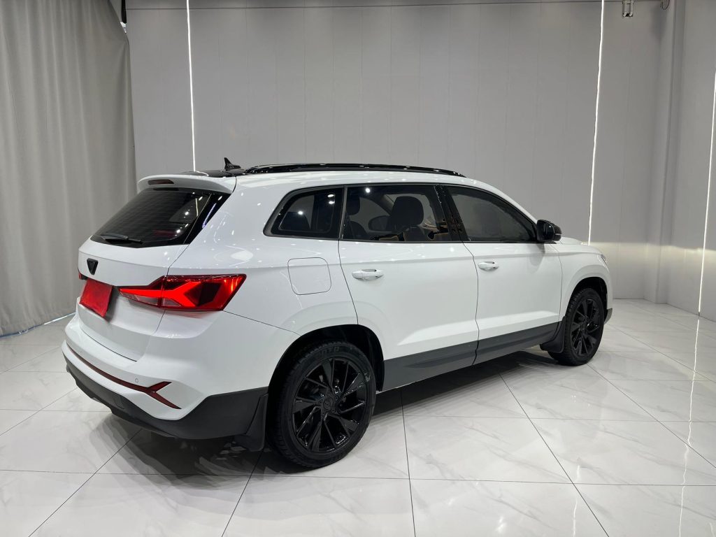 Jetta VS7 2022 Модель 280TSI Автоматическая коробка передач High-Gloss Enjoy Edition - Huishida Trading