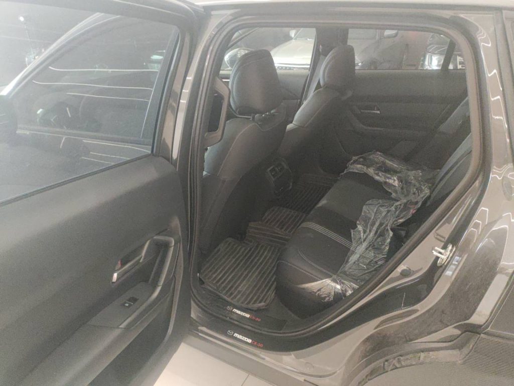 Mazda CX-50 2023 2.0L Leading Edition - Huishida Trading