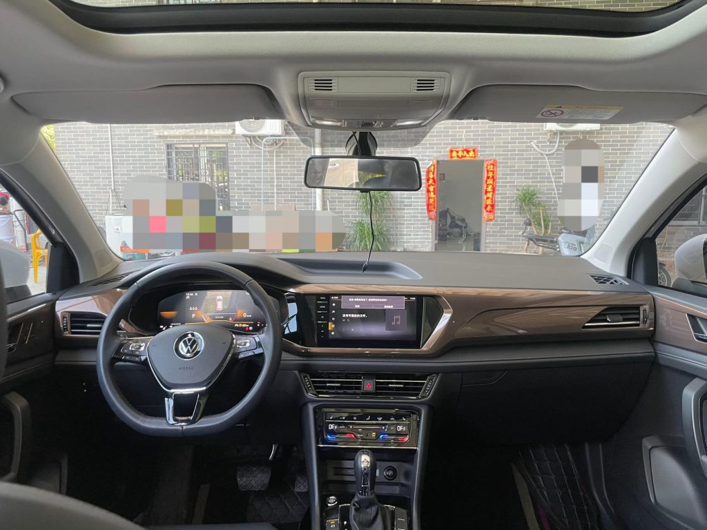 Volkswagen Tharu 2022 280TSI Two-Wheel Drive Luxury Edition - Huishida Trading