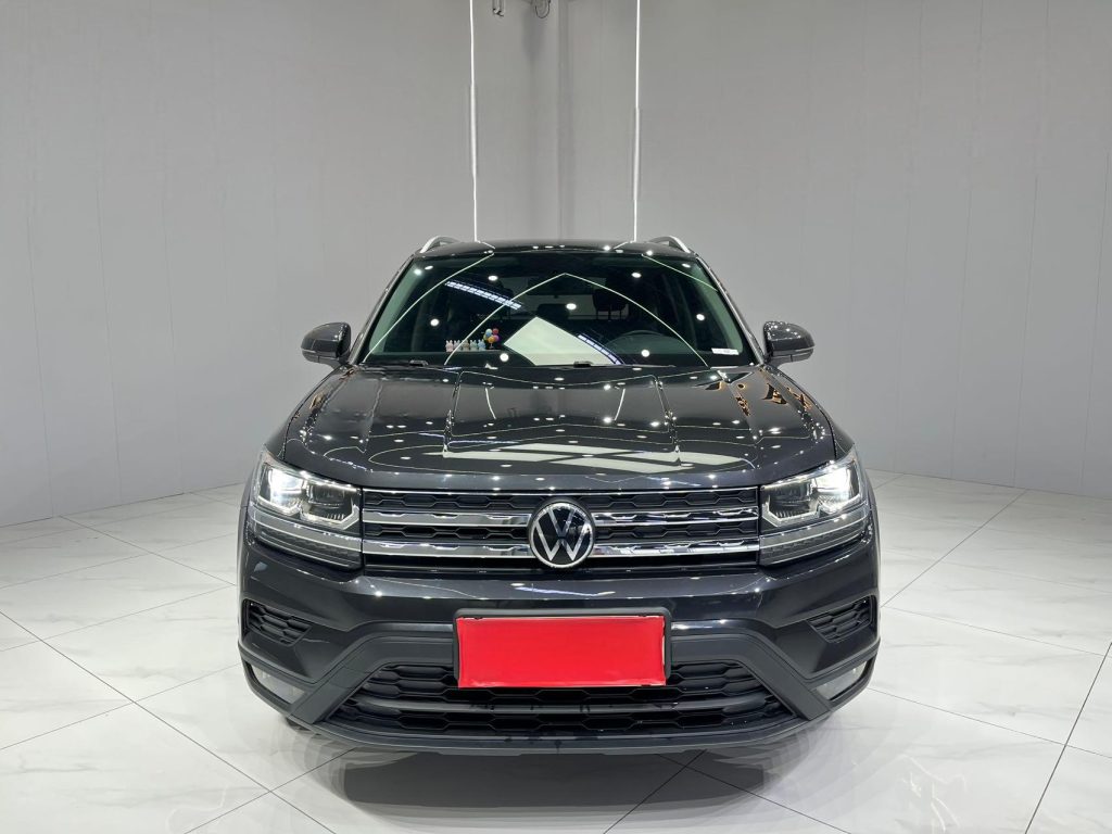 Volkswagen Tharu 2022 года 280TSI Двухколесный привод Luxury Edition - Huishida Trading