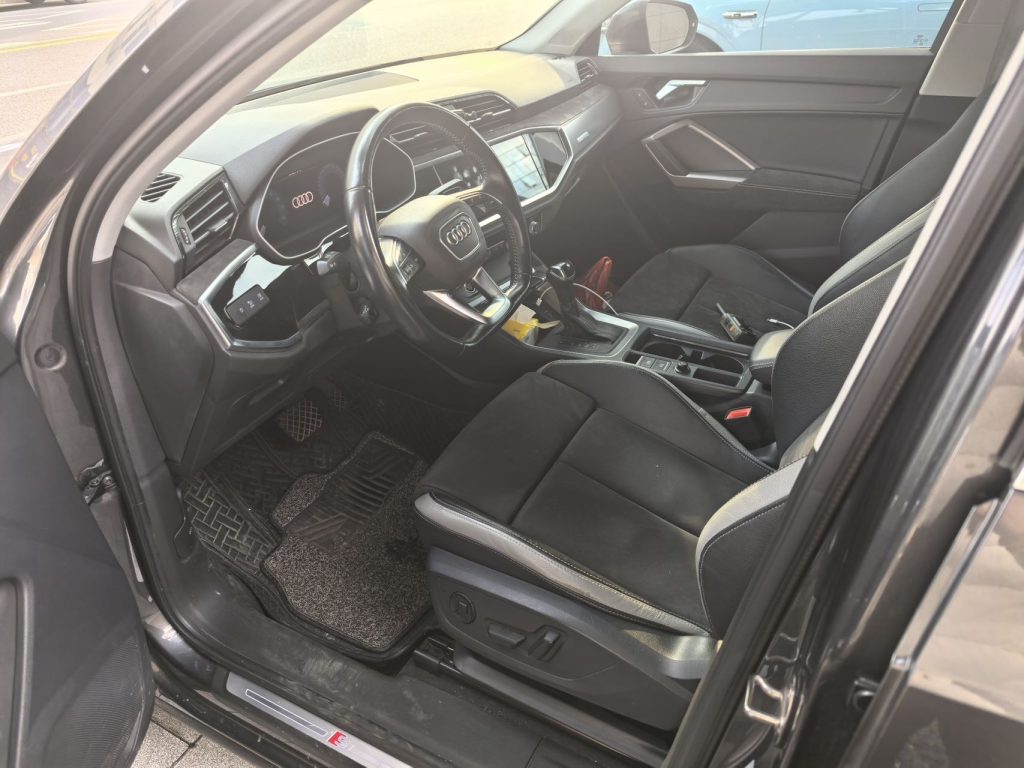 Audi Q3 2021 35 TFSI Sportline - Huishida Trading