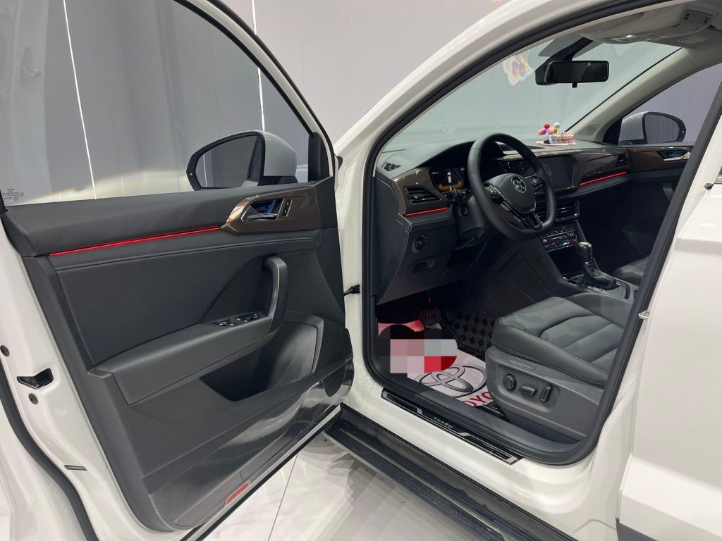 Volkswagen Tharu 2022 года 280TSI Двухколесный привод Luxury Edition - Huishida Trading