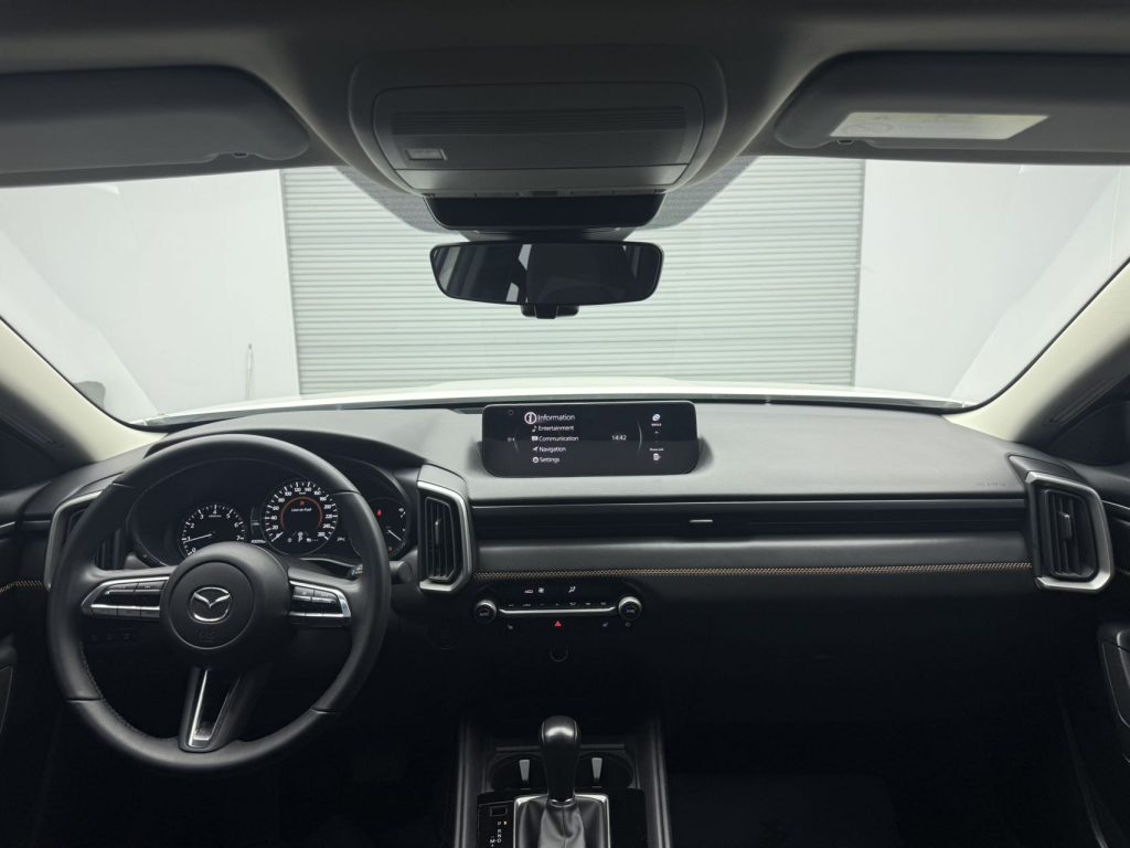 Mazda CX-50 Xingye 2023 года 2,0 л Версия Anxing - Huishida Trading