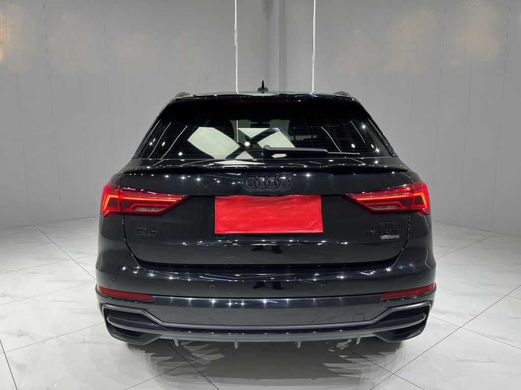 Audi Q3 2021 года 35 TFSI Sportline - Huishida Trading