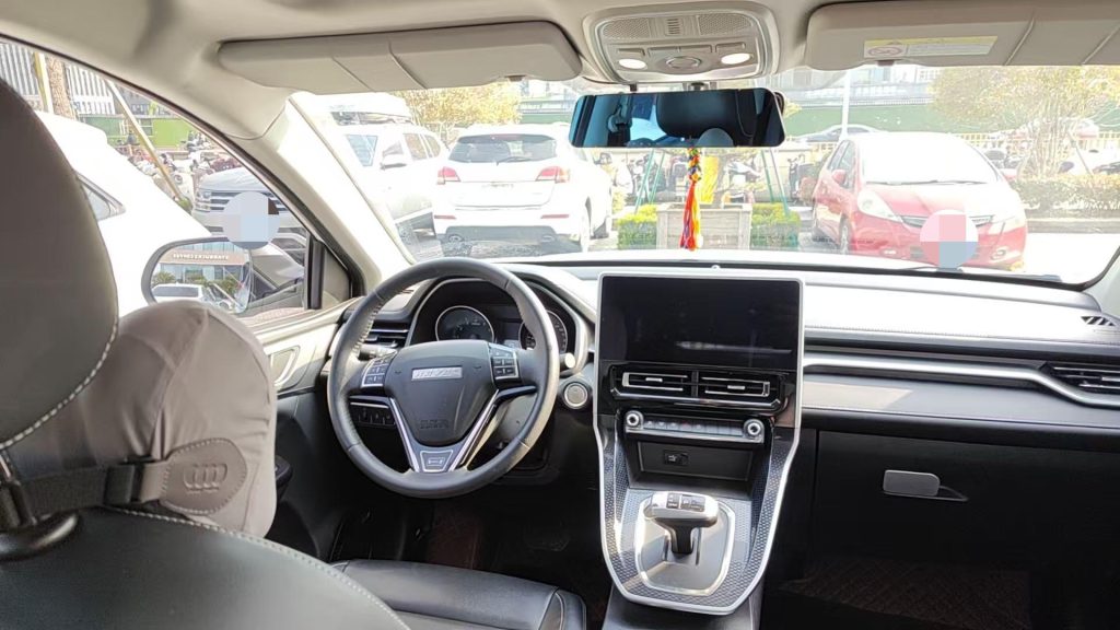 Haval M6 2023 Model PLUS 1.5T DCT Luxury Smart Connect Edition - Huishida Trading