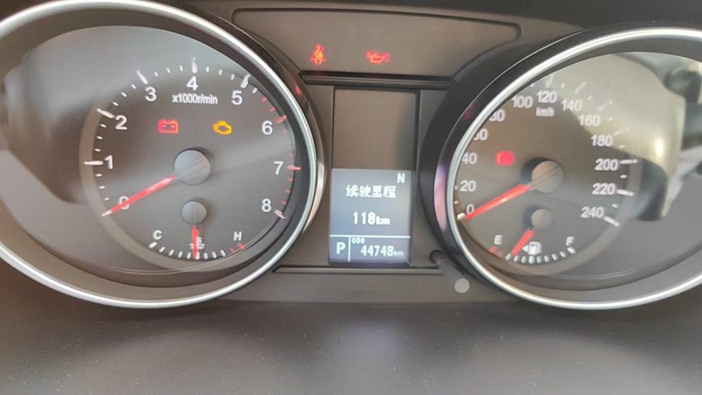 Haval M6 2023 Model PLUS 1.5T DCT Luxury Smart Connect Edition - Huishida Trading