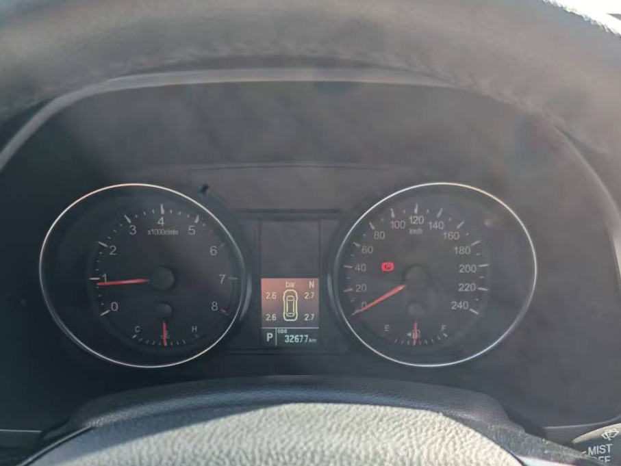 Haval M6 2023 PLUS 1.5T DCT Luxury Smart Connect Edition - Huishida Trading