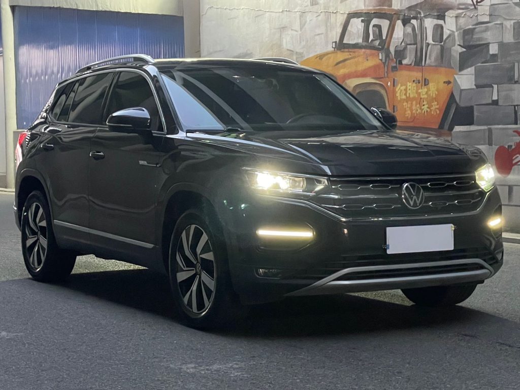 Volkswagen TAYRON 2022 года 280TSI Передний привод Luxury Smart Connect Edition - Huishida Trading