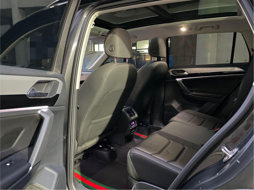 Volkswagen TAYRON 2022 года 280TSI Передний привод Luxury Smart Connect Edition - Huishida Trading