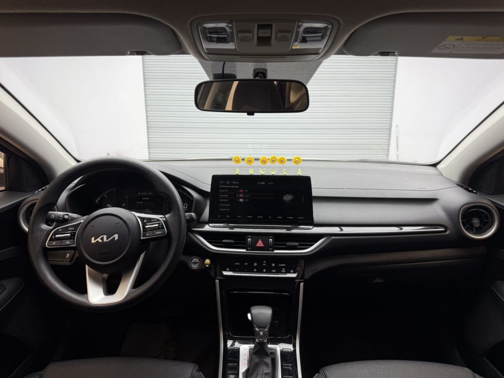 Kia K3 2021 Facelift 1.5L CVT Fashion Edition - Huishida Trading