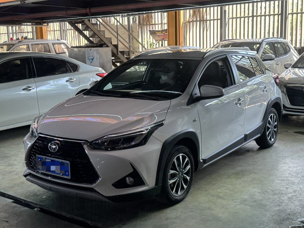 Yaris 2022 Yaris X 1.5L CVT Luxury Plus Edition - Huishida Trading