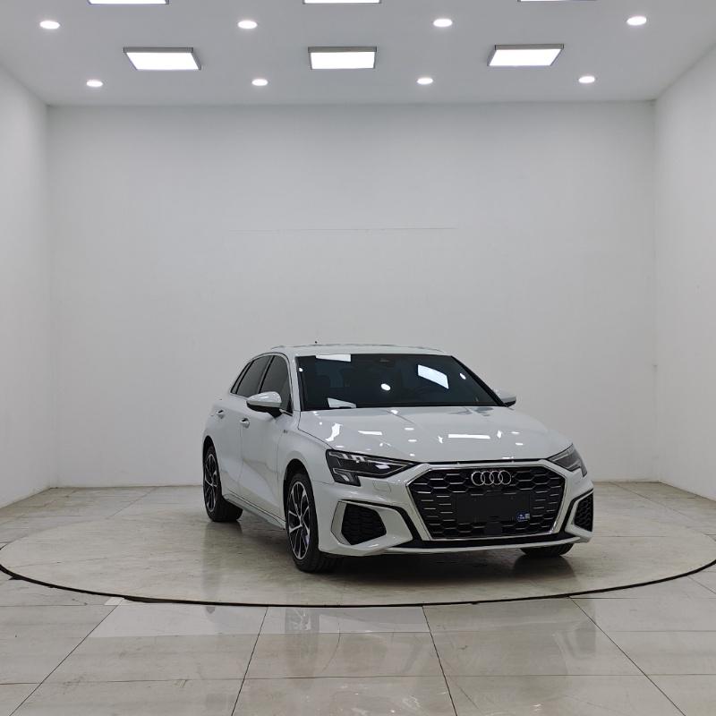 Audi A3 2022 Sportback 35, TFSI, версия «Progressive Sport» - Huishida Trading