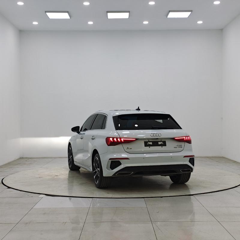 Audi A3 2022 Sportback 35, TFSI, версия «Progressive Sport» - Huishida Trading