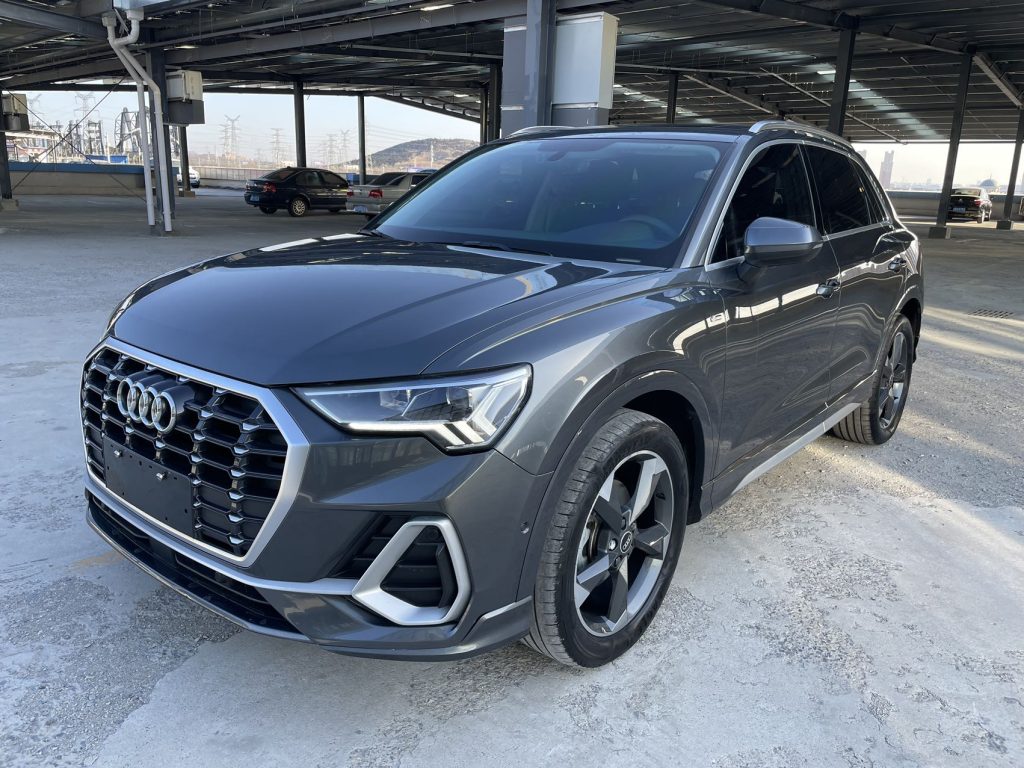 Audi Q3 2021 г. вып., 35 TFSI, версия «Sporty» - Huishida Trading