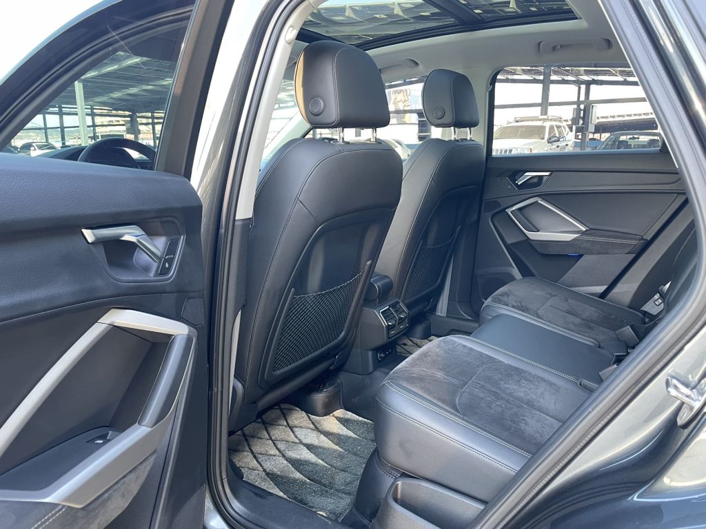 Audi Q3 2021 г. вып., 35 TFSI, версия «Sporty» - Huishida Trading