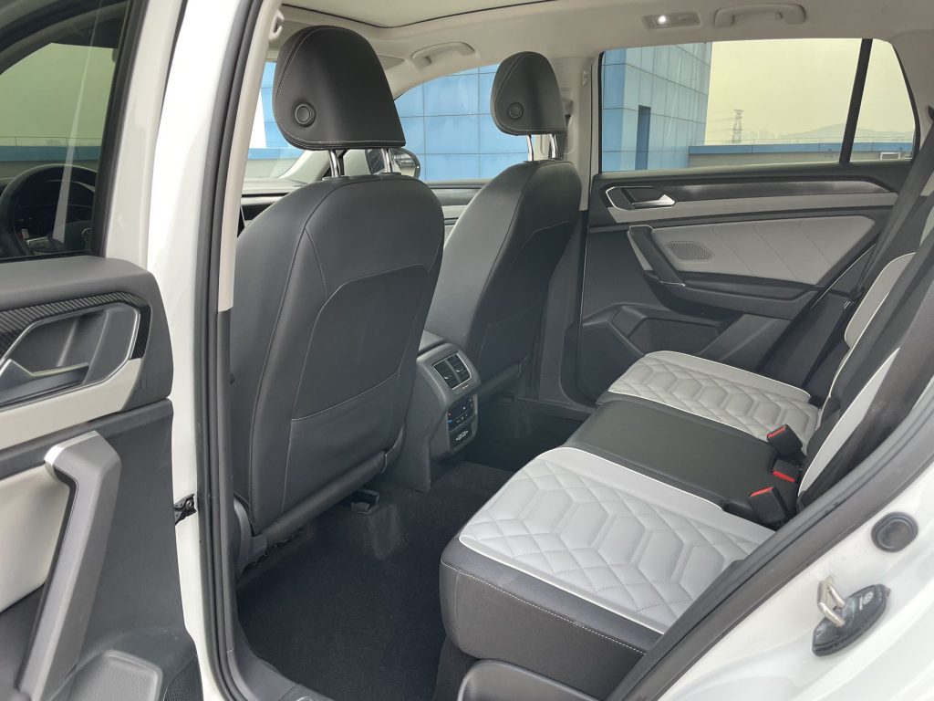 Volkswagen TAYRON 2023 модельный год, 280TSI, передний привод, версия «Luxury Plus Advanced» - Huishida Trading