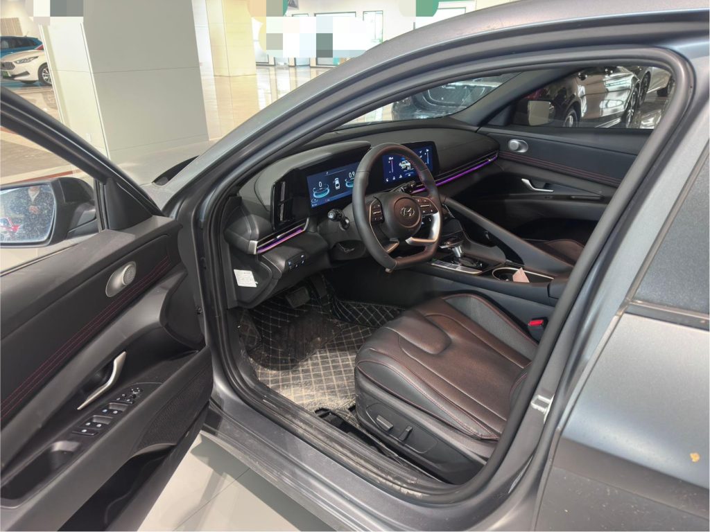 Hyundai Elantra, 2022 модельный год, 1,5 л, CVT, юбилейная версия к 20-летию - Huishida Trading