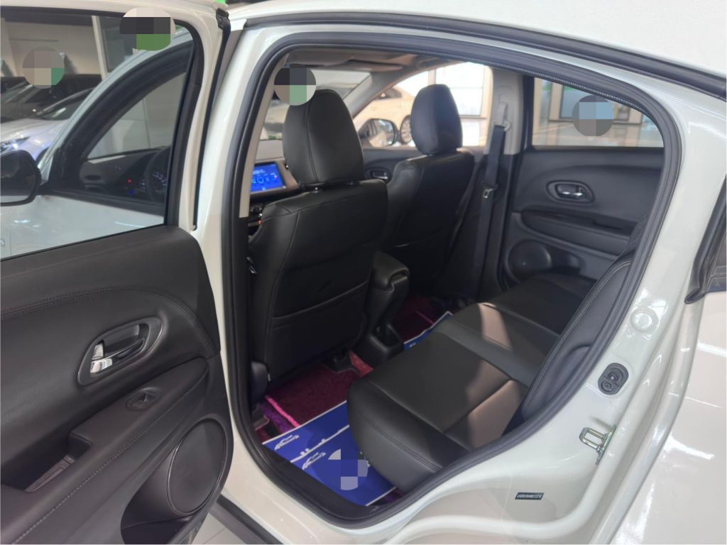 Honda Vezel, 2020 г. выпуска, 1,5 л, CVT, версия Elite - Huishida Trading