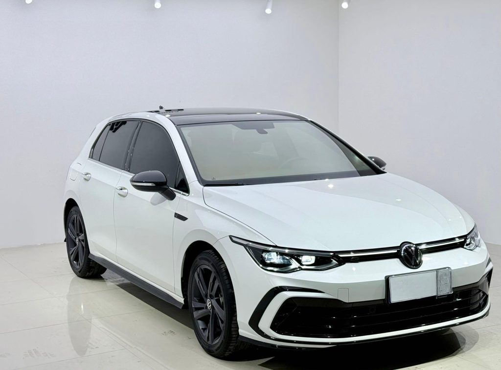 Golf 2023 года, обновленная версия, 280TSI DSG R-Line - Huishida Trading