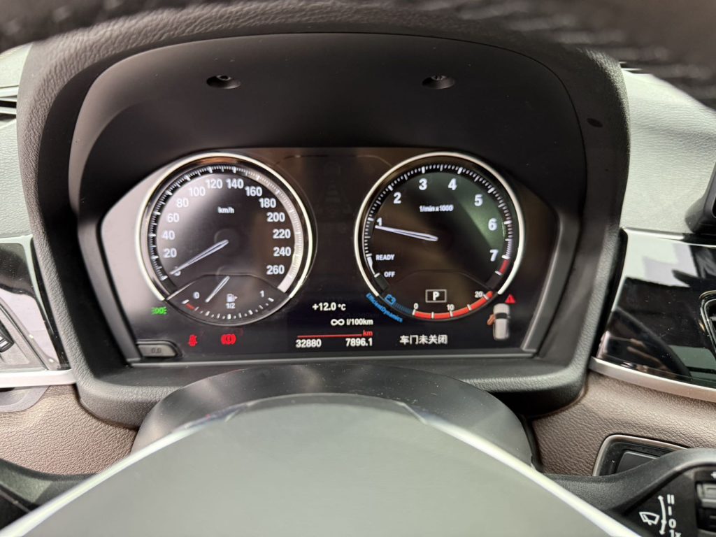 BMW X1 2022 sDrive20Li, версия «Style» - Huishida Trading