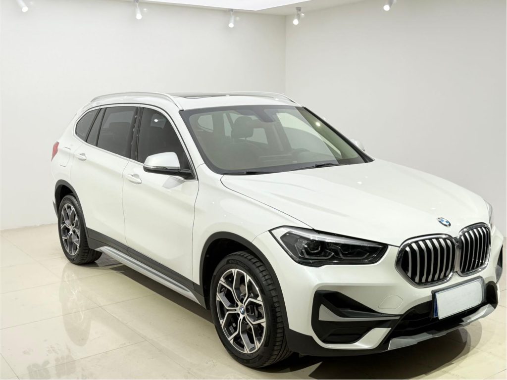 BMW X1 2022 sDrive20Li, версия «Style» - Huishida Trading