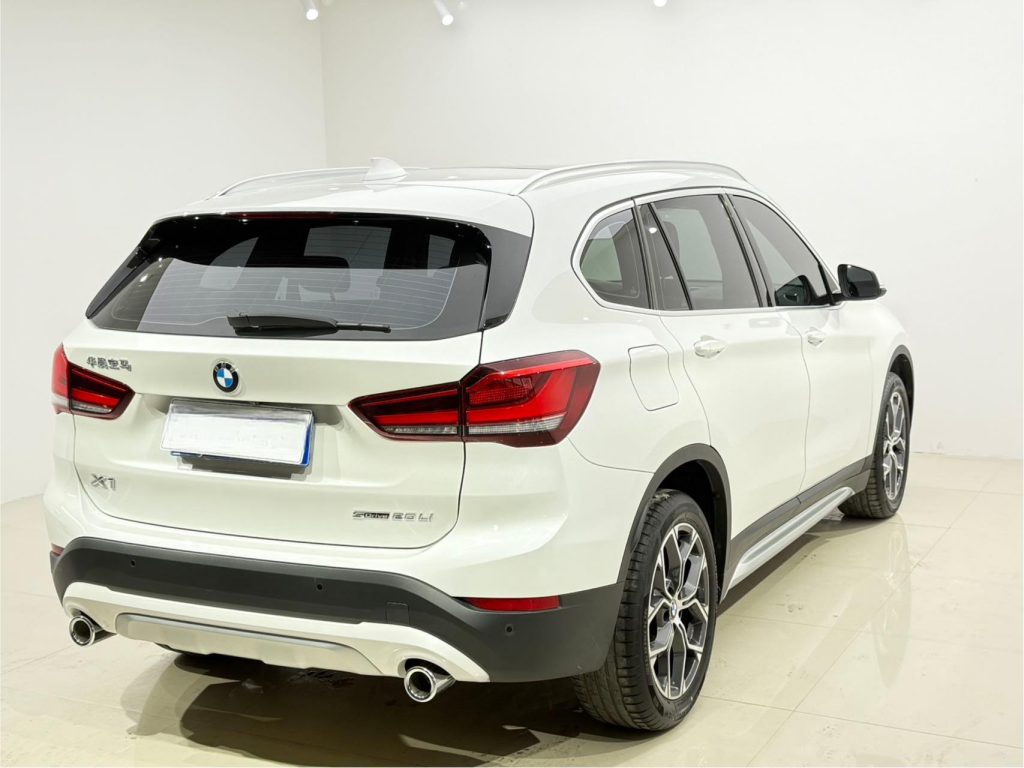 BMW X1 2022 sDrive20Li, версия «Style» - Huishida Trading