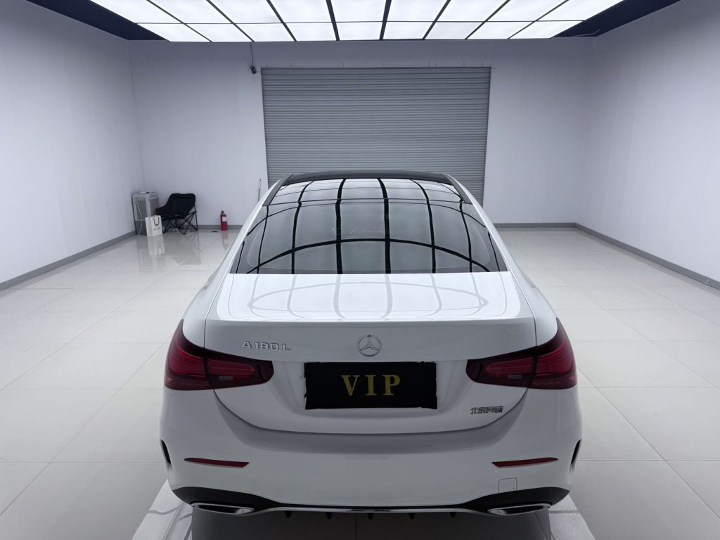 Mercedes-Benz A-класс, 2023 модельный год, A 180 L, система предупреждения о выезде с полосы движения - Huishida Trading