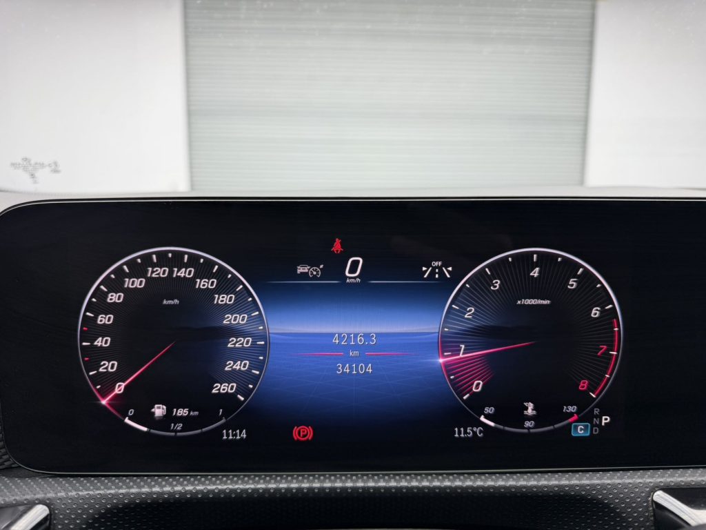 Mercedes-Benz A-класс, 2023 модельный год, A 180 L, система предупреждения о выезде с полосы движения - Huishida Trading