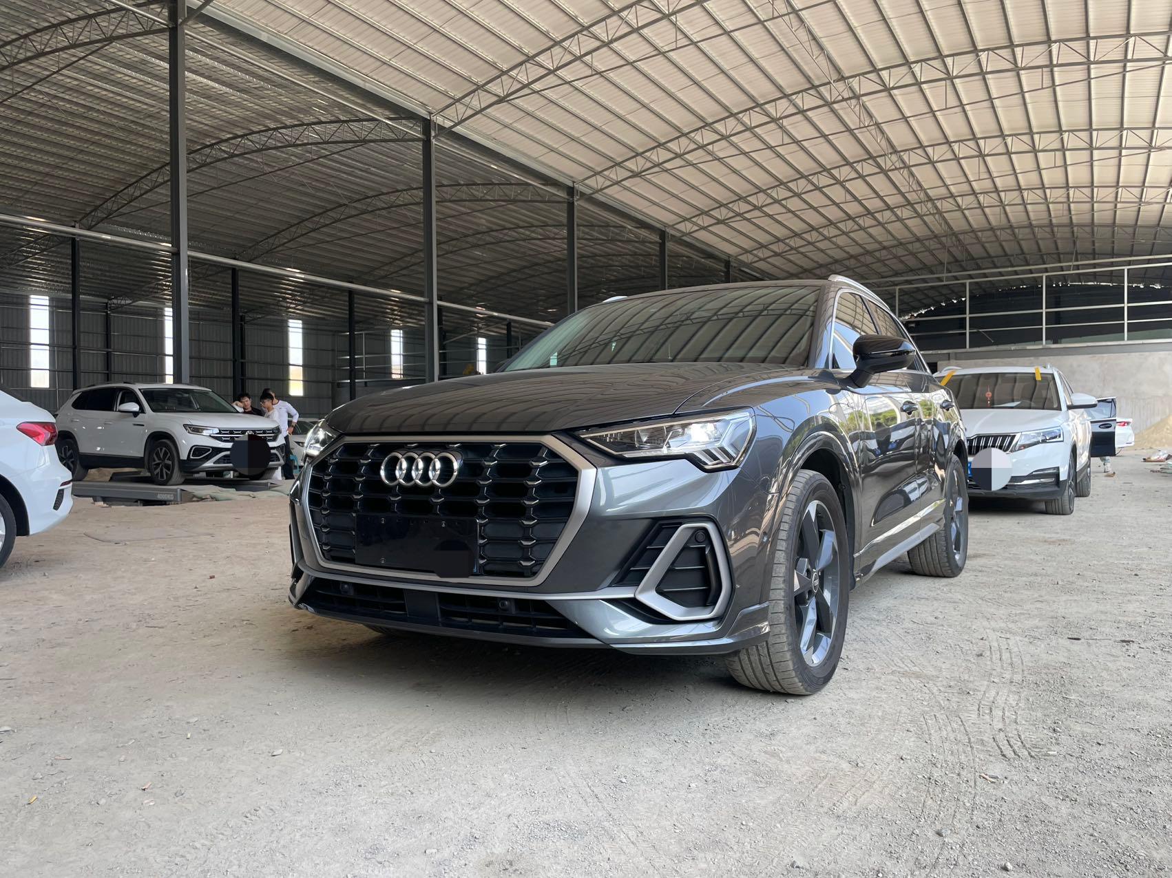Audi Q3 2022 модельного года 35 TFSI, версия «Sporty», стандарты выбросов China VI
