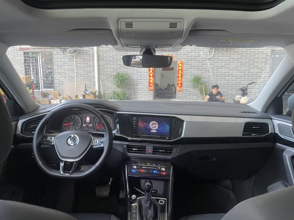 Volkswagen TAYRON, 2022 модельный год, 280TSI, передний привод, версия «Luxury Smart Connect» - Huishida Trading