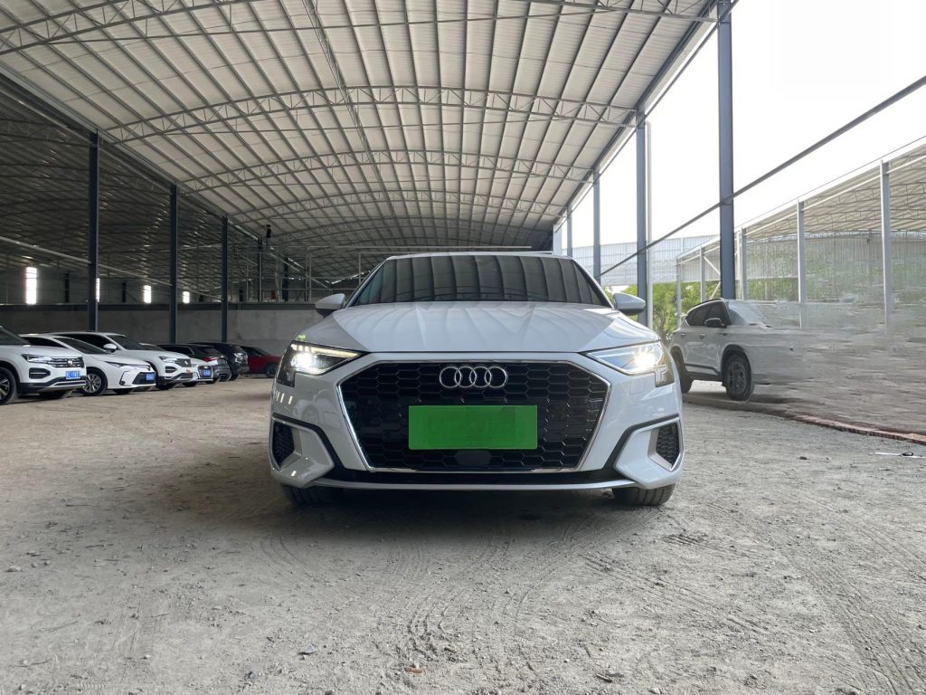 Audi A3 2021 Sportback 35, TFSI, версия «Progress & Elegance» - Huishida Trading