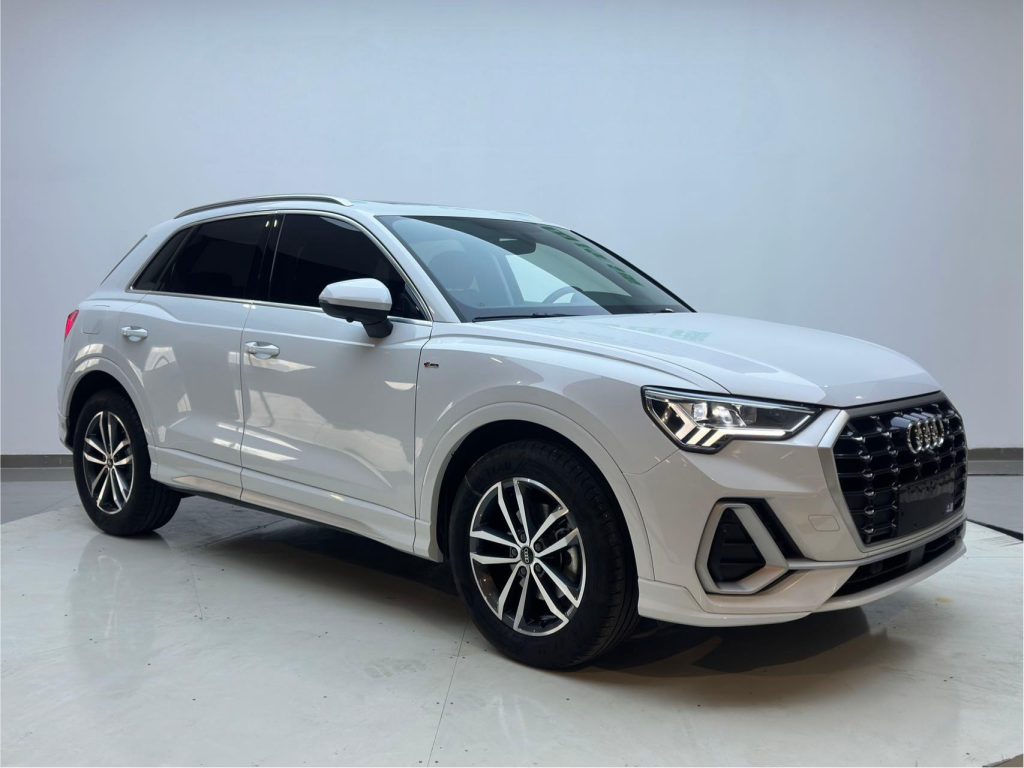 Audi Q3, 2022 модельный год, 35 TFSI, версия «Progressive» - Huishida Trading