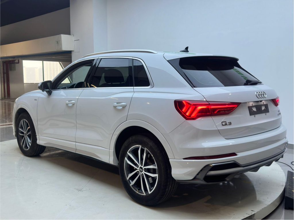 Audi Q3, 2022 модельный год, 35 TFSI, версия «Progressive» - Huishida Trading