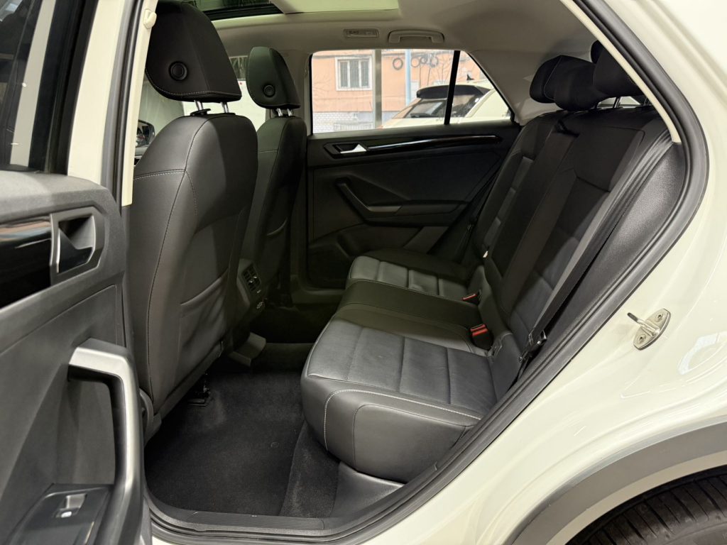 Volkswagen T-Roc, 2021 модельный год, 280TSI DSG, передний привод, версия «Comfort & Connect» - Huishida Trading