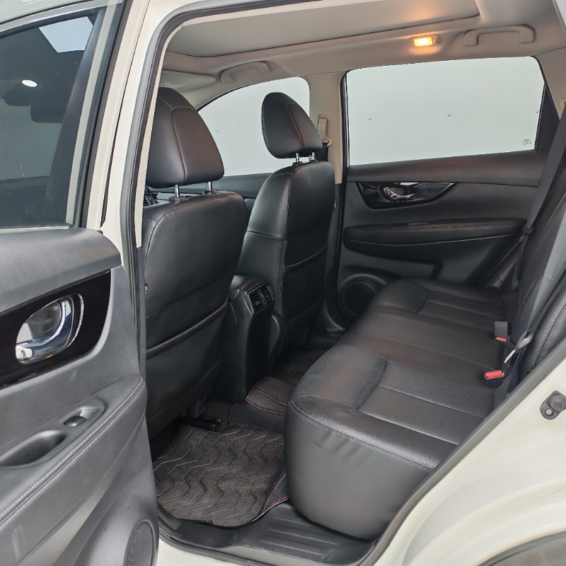 Nissan X-Trail, 2022 модельный год, 2,0 л, передний привод, версия «Smart Connect Premium» - Huishida Trading