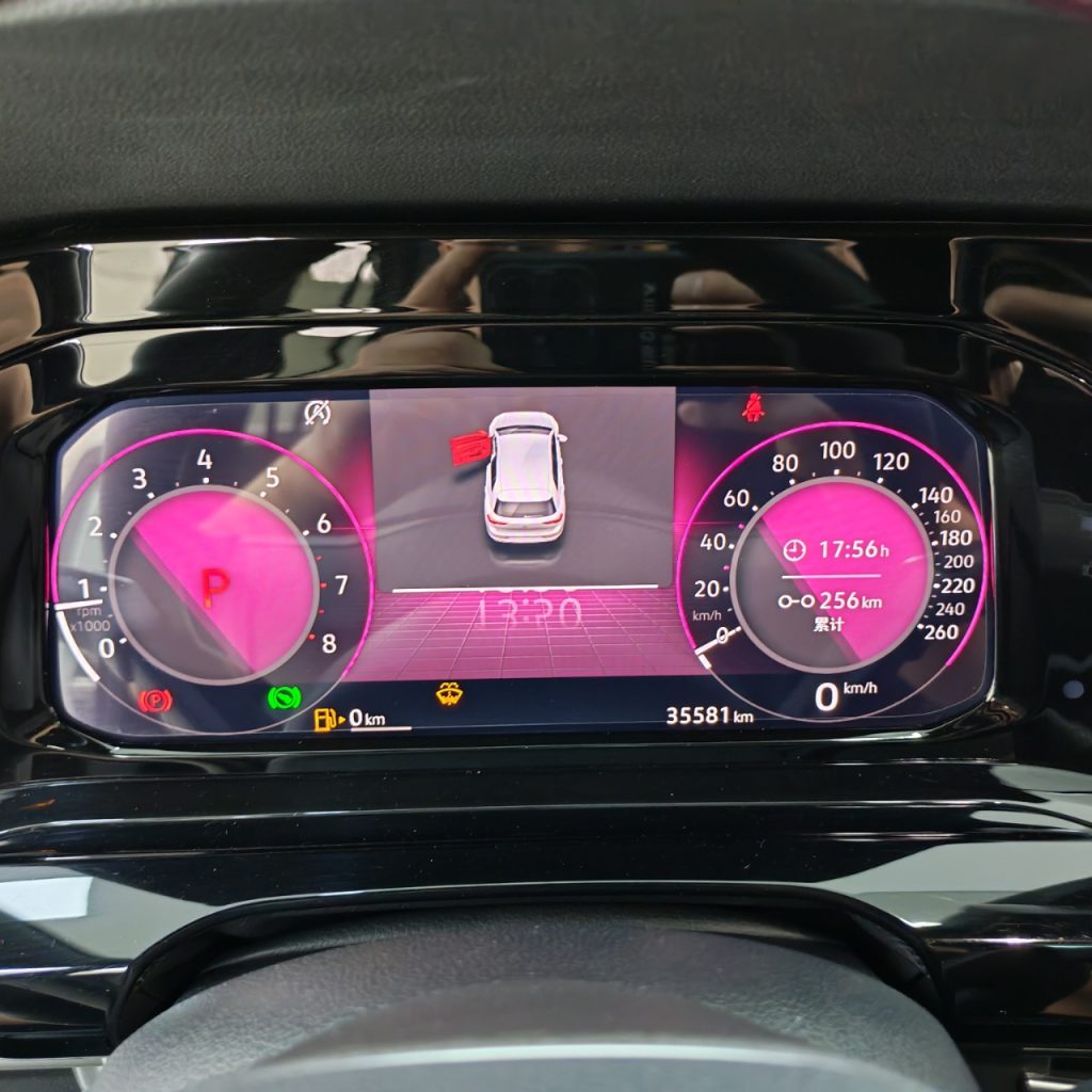 Volkswagen Golf, 2021 модельный год, 280TSI DSG R-Line - Huishida Trading