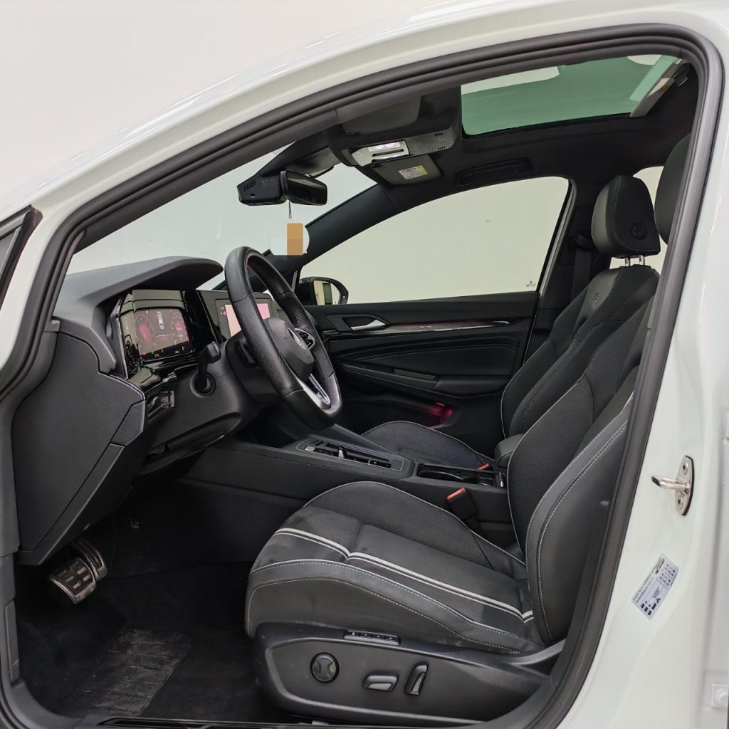 Volkswagen Golf, 2021 модельный год, 280TSI DSG R-Line - Huishida Trading