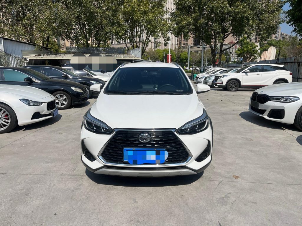 Toyota Yaris X, 2022 модельный год, Spark X 1.5L CVT Leading Plus - Huishida Trading