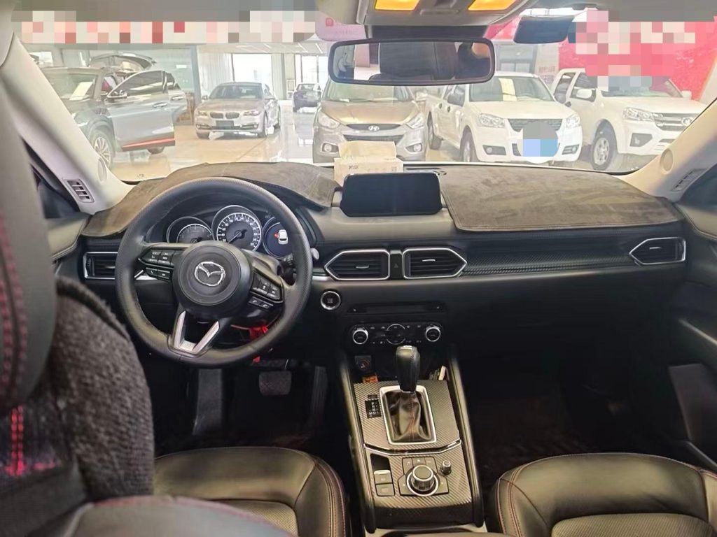 Mazda CX-5, 2021 г. выпуска, 2,0 л, АКПП, передний привод, версия «Black Knight» - Huishida Trading