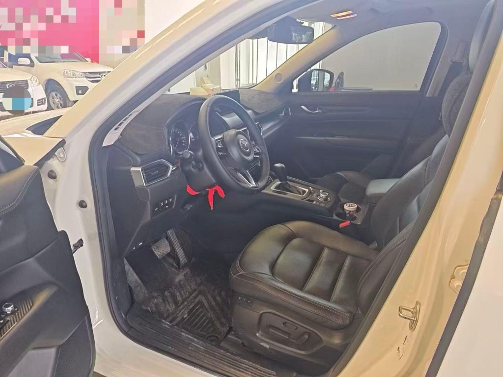 Mazda CX-5, 2021 г. выпуска, 2,0 л, АКПП, передний привод, версия «Black Knight» - Huishida Trading