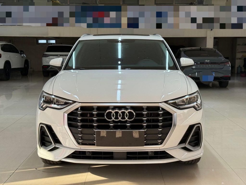 Audi Q3 2022 модельного года 35TFSI, версия «Sporty» - Huishida Trading