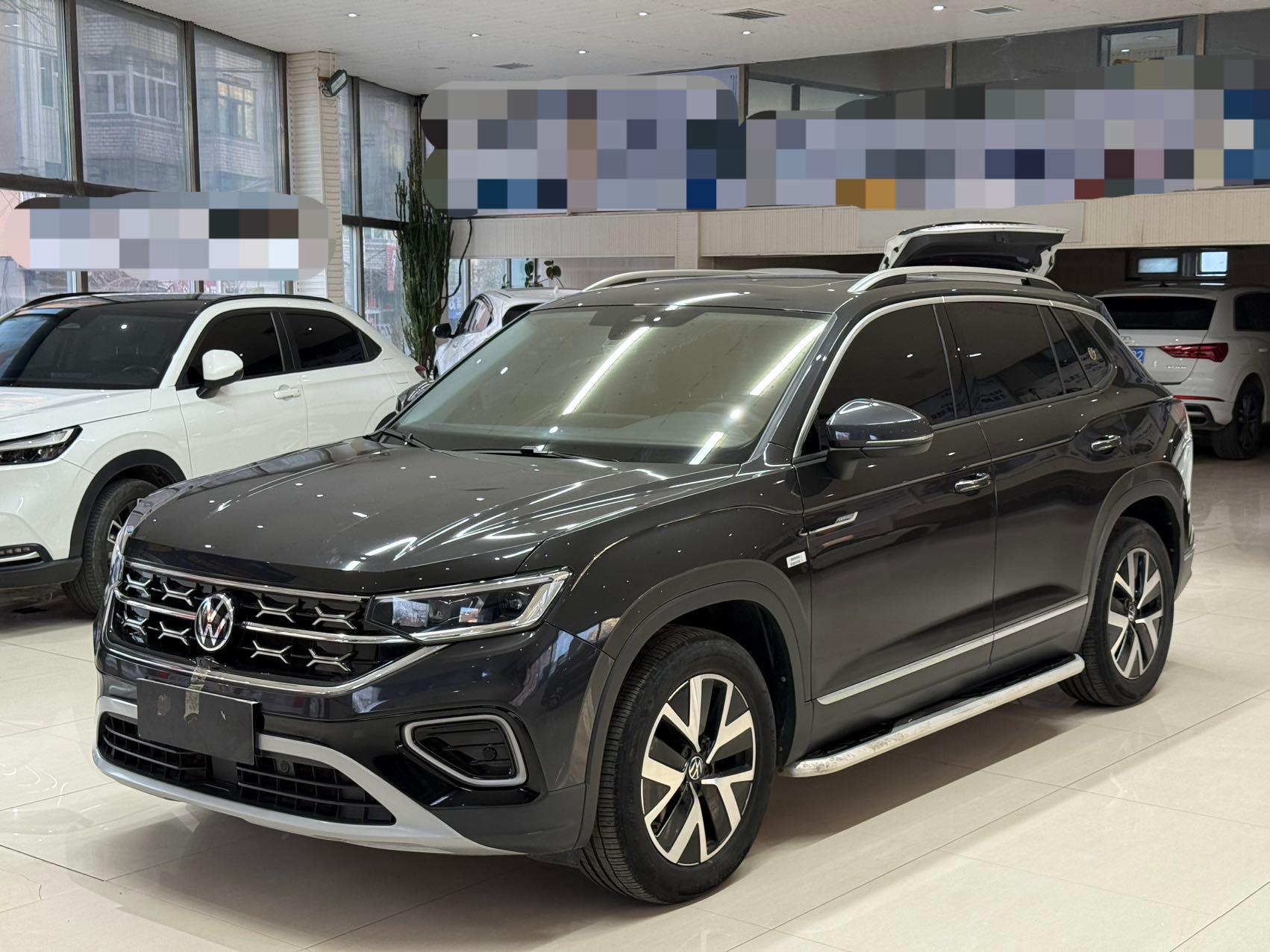 Volkswagen TAYRON 2023 года, черный, 280TSI, 2WD, версия «Luxury Plus Advanced»